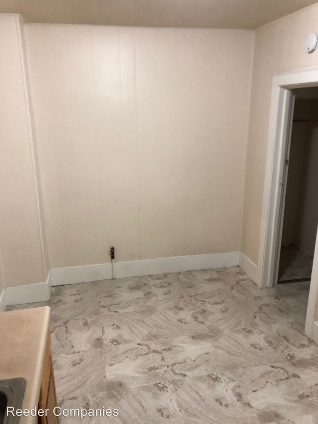Foto del edificio - 2 br, 1 bath Apartment - 4735 Towle