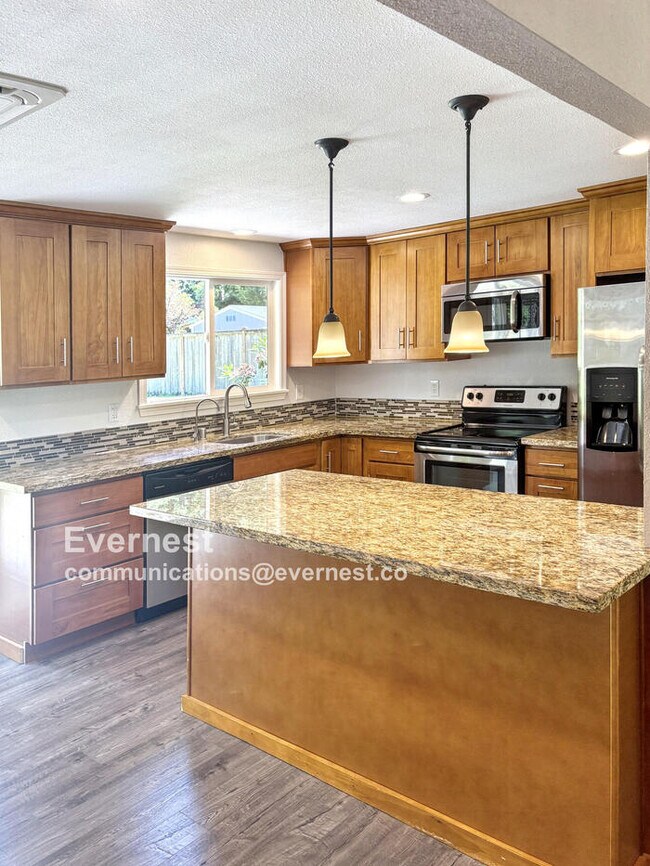 Foto del edificio - 44604 SE 151st St