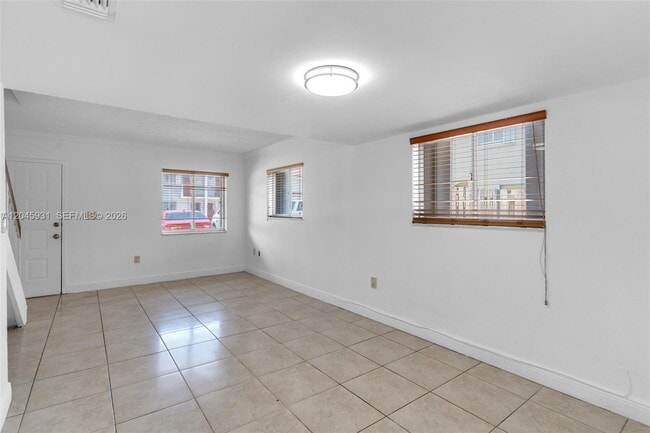Foto del edificio - 8252 NW 6th Terrace