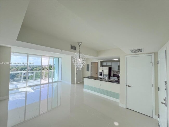 Foto del edificio - 1861 NW S River Dr