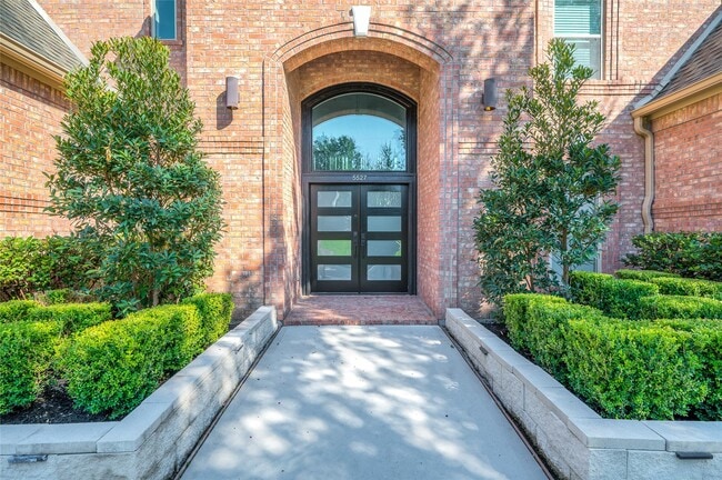 Building Photo - 5527 Fragrant Cloud Ct