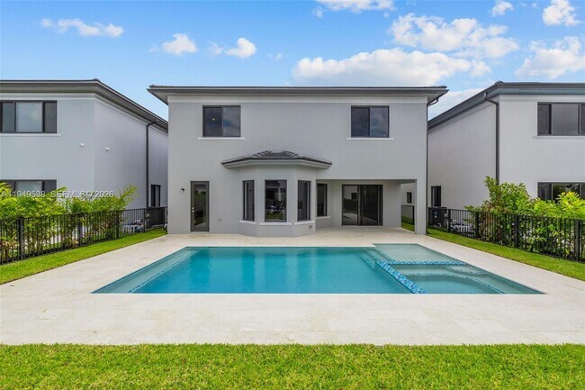 Foto del edificio - 19670 NE 14th Ct