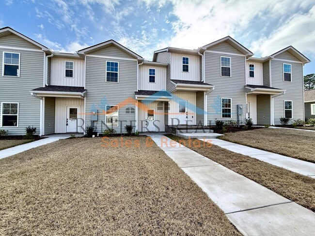 Foto del edificio - Modern Luxury Townhouse in the Heart of Huntsville