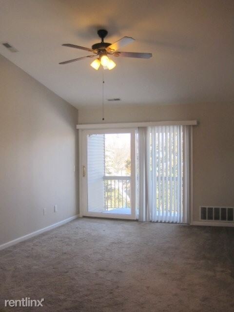 Building Photo - 42563 Lilley Pointe Dr