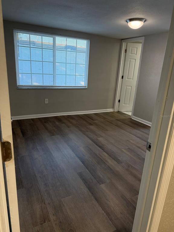 Foto del edificio - 5651 Canosa Dr