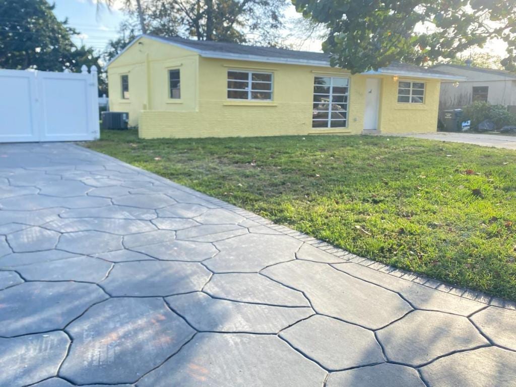 Foto principal - 7430 Hope St