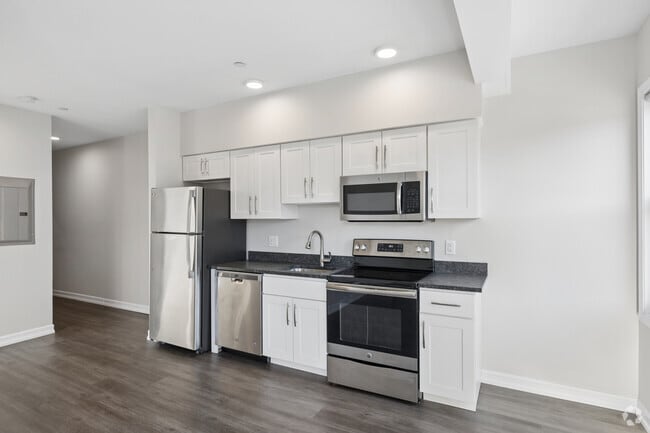 1BR, 1BA - 500SF - Kitchen - The Bradford