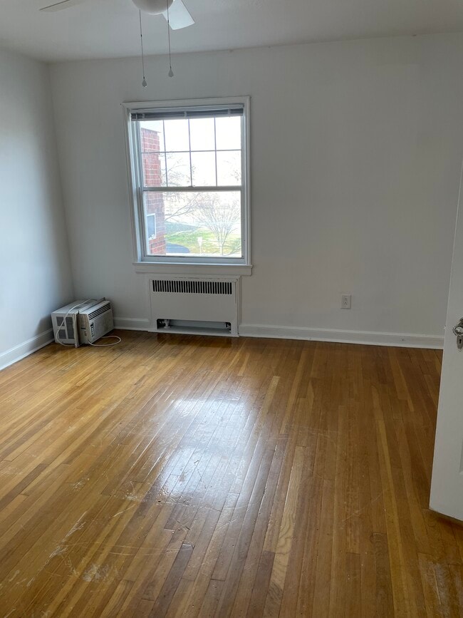 Building Photo - Avalon Apartments