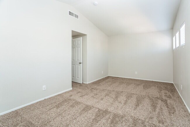 Foto del edificio - 2331 Catskill Ct