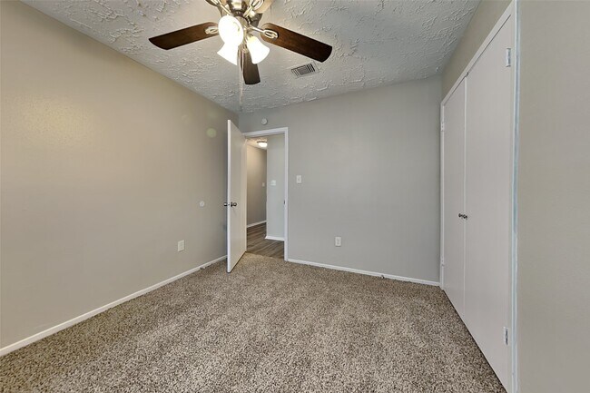 Building Photo - 13414 Tara Oak Dr