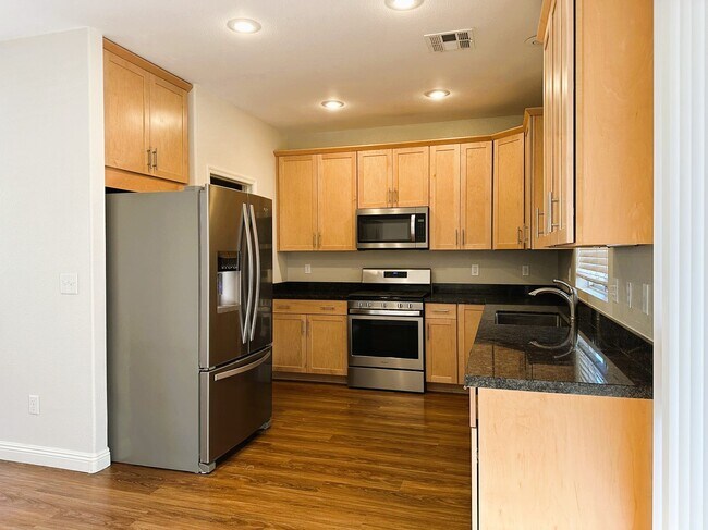Foto del edificio - 2689 Cottonwillow St