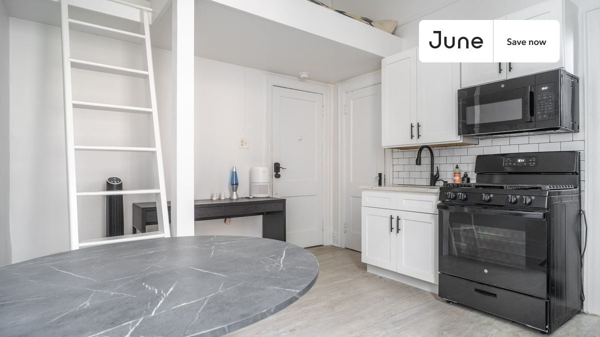Photo - 211 Lafayette Avenue