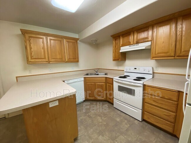 Building Photo - 3103 Chasewood Dr