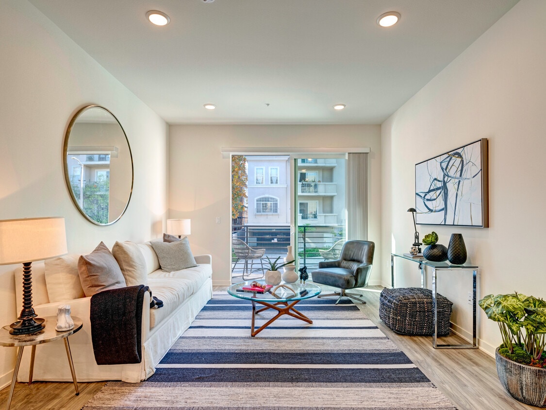 Photo - 6908 Knowlton Pl (Los Angeles, CA)