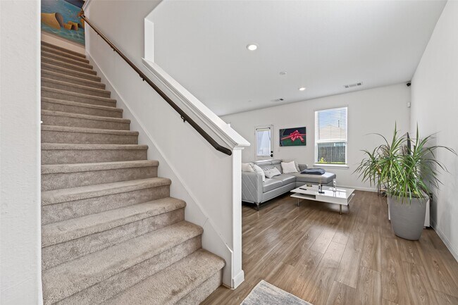 Foto del edificio - 17850 Juneberry Seed St