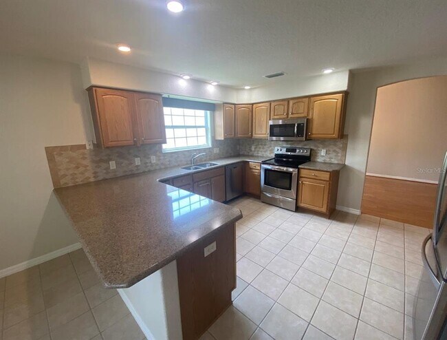 Building Photo - 7821 SE 166th Smallwood Pl