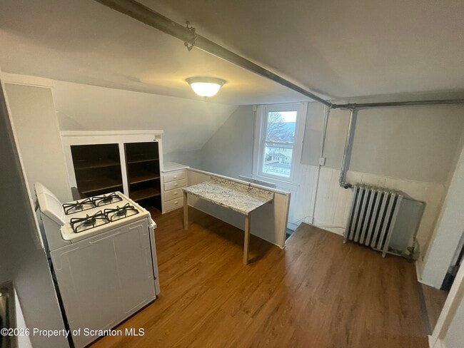 Foto del edificio - 949 N Irving Ave