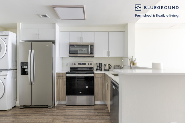 Foto del edificio - 110 SW 12th St