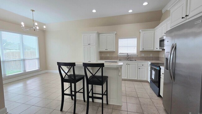 Foto del edificio - 2934 Nicholson Lake Dr