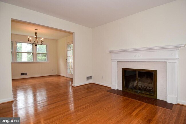 Foto del edificio - 3865 N Upland St