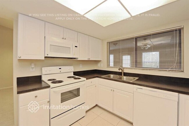 Foto del edificio - 540 Still Meadows Cir W