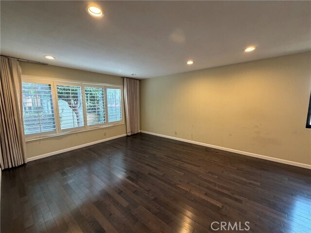 Foto del edificio - 816 W Naomi Ave