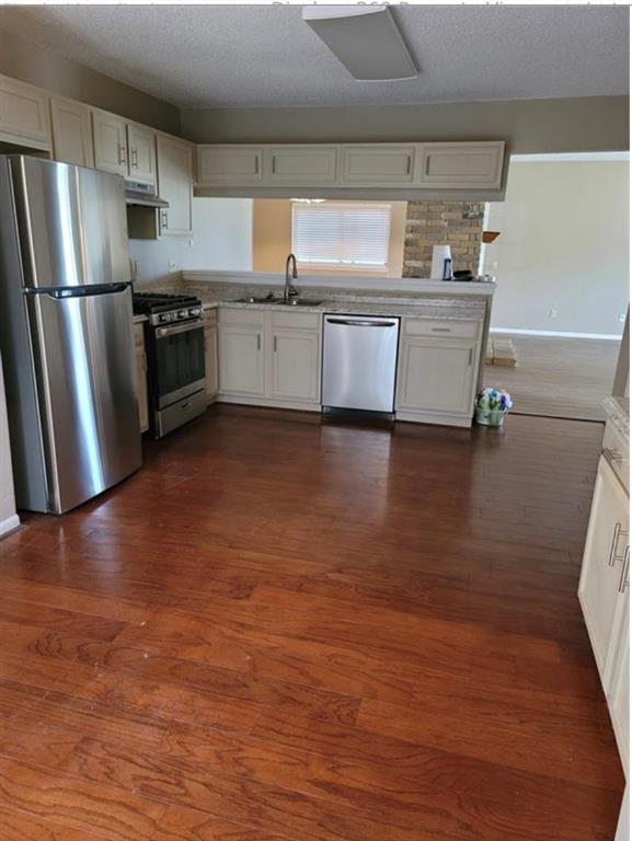 Foto del edificio - 2432 Shady Bend Dr