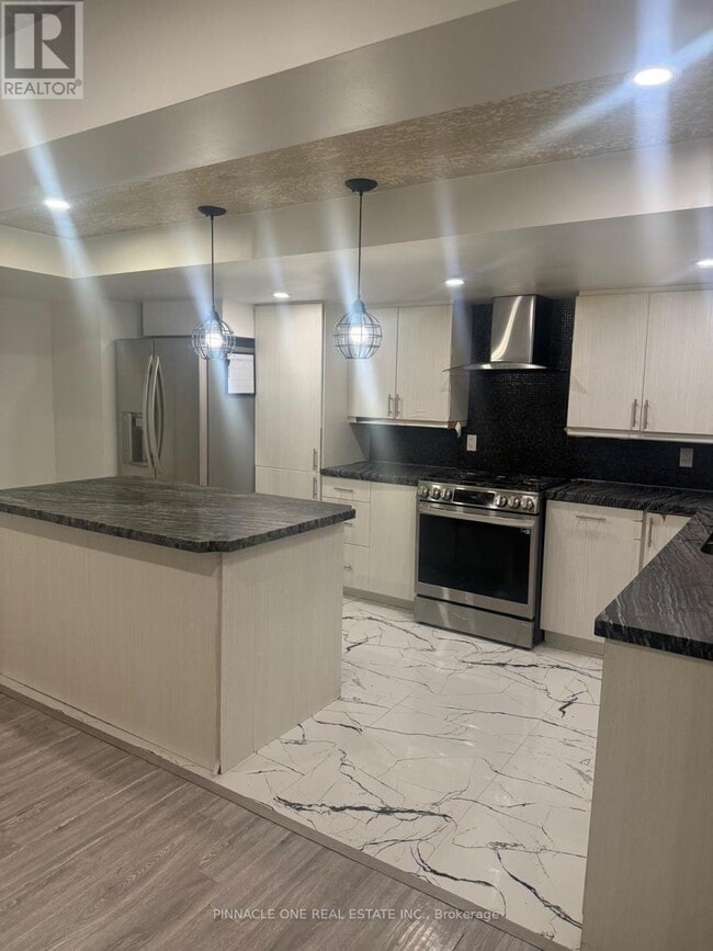 Photo du bâtiment - 1286 Kettering Dr