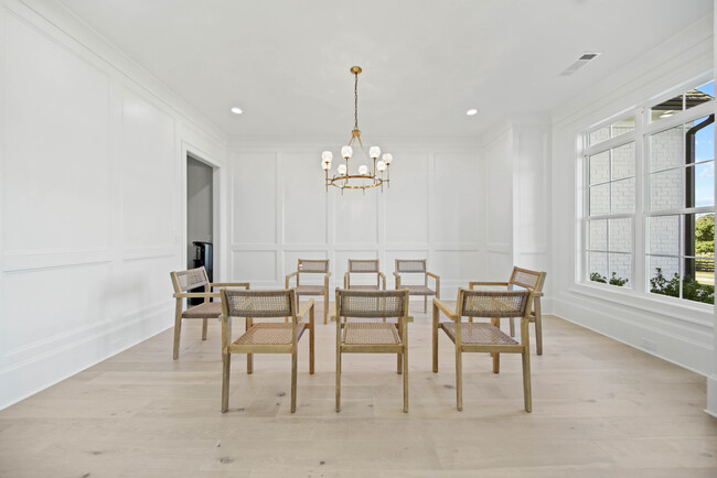 Foto del edificio - 5234 Bold Springs Rd