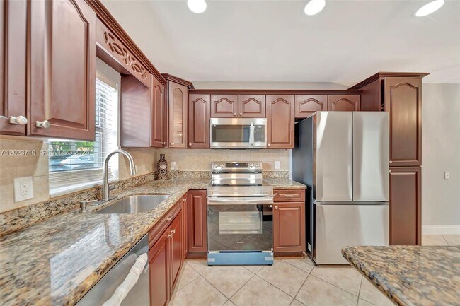 Foto del edificio - 11640 NW 39th St