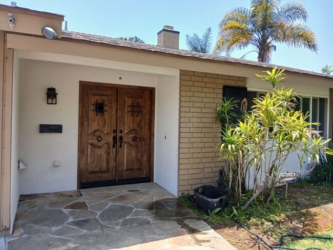 Foto del edificio - 444 Redlands Ave