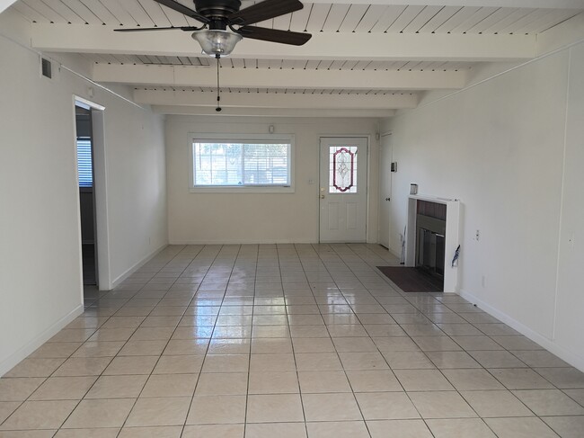 Building Photo - 5605 Layton Dr