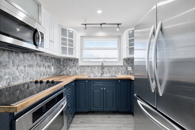 Photo du bâtiment - 443 Vine St