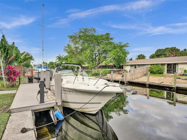 Foto del edificio - 937 SW 17th St