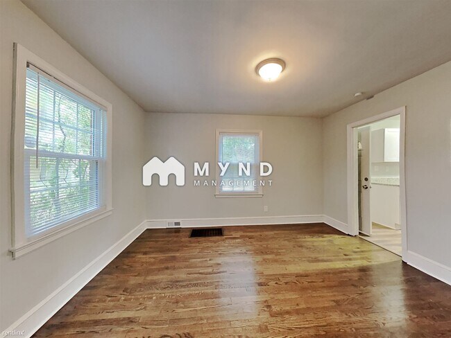 Building Photo - 3 br, 1 bath House - 2036 Oaklawn Ave