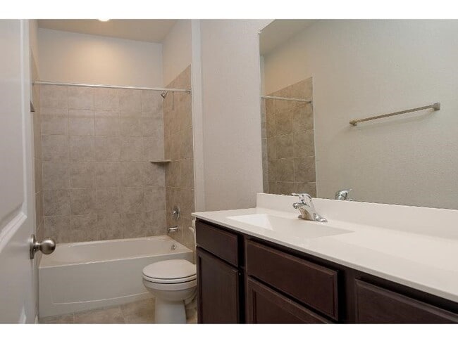 Building Photo - 13824 Rock Island Trl