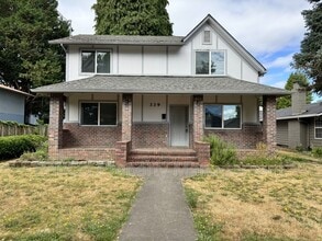 Building Photo - 339 NE 4th Ave