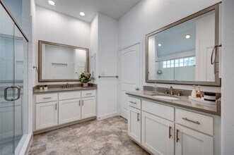 Building Photo - 1208 Peden St