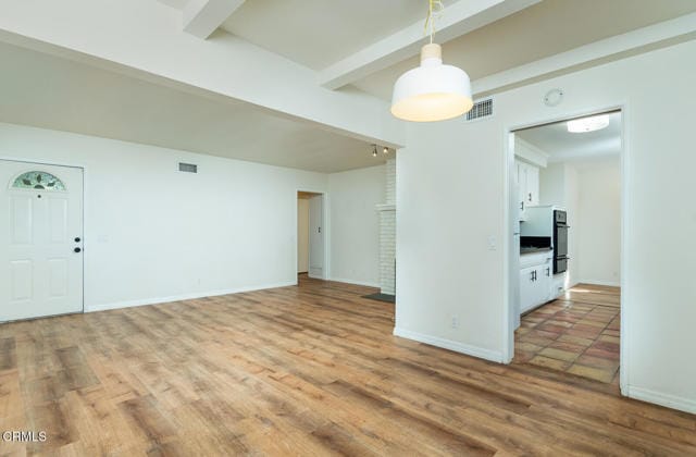 Foto del edificio - 8314 Owens St