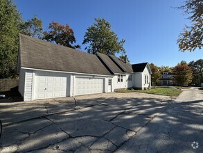 Building Photo - 110 E College Ave