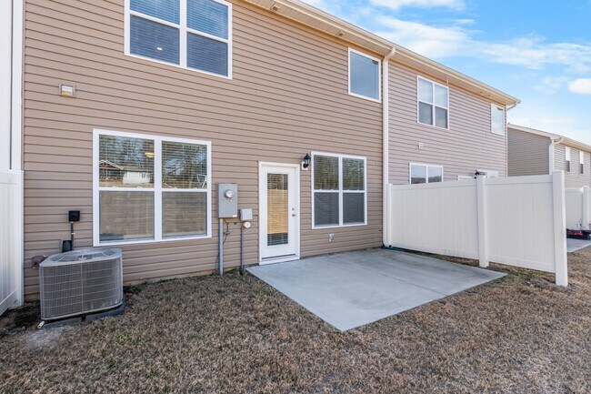 Photo - 313 Cub Ct Townhome