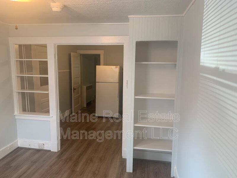 145 Essex St Unit Apt. A, Bangor, ME 04401 Condo for Rent in Bangor