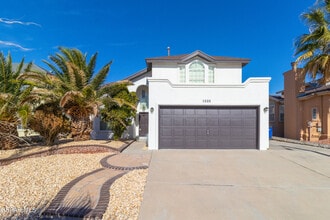 Building Photo - 1325 John Ring Ln