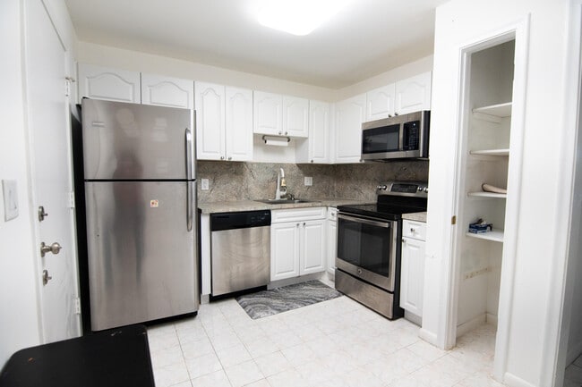 Foto del edificio - 22605 SW 66th Ave