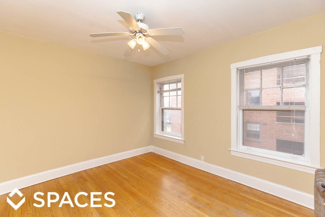 Building Photo - 1519 Hinman Ave