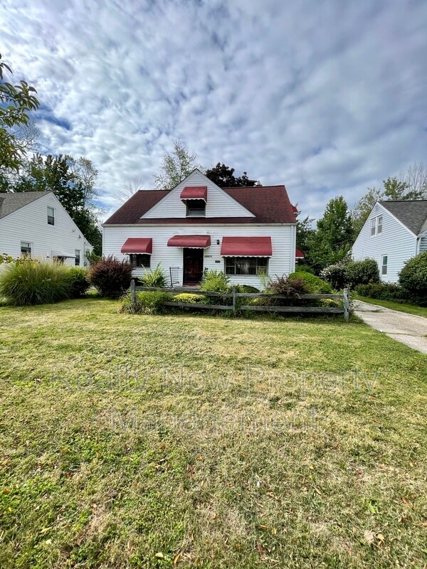 Primary Photo - 18600 Invermere Ave