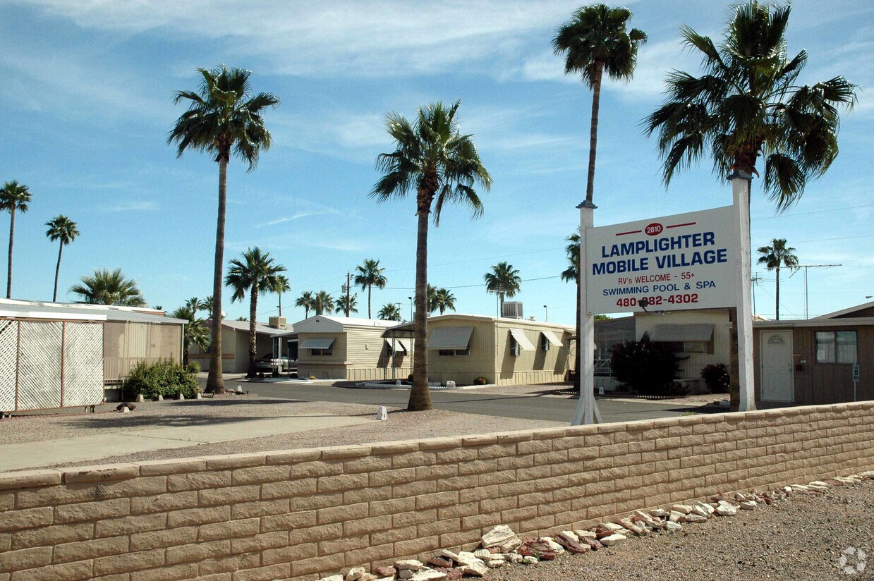 Primary Photo - 2810 W 4th Ave