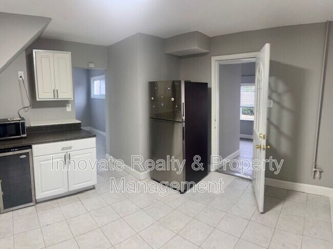 Foto del edificio - 2819 Comly Rd