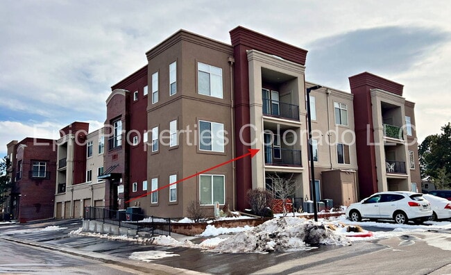 Bright, Sunny, Flowy & Spacious 2 bedroom / 2 bath Modern Condo! - Bright, Sunny, Flowy & Spacious 2 bedroom / 2 bath Modern Condo!