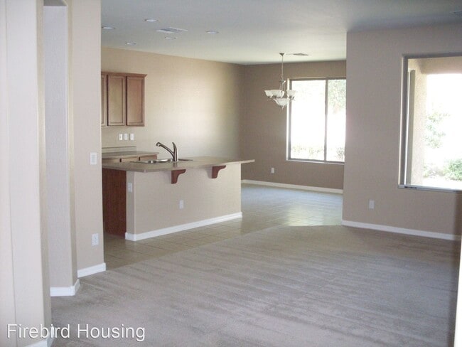 Building Photo - 4 br, 2.5 bath House - 4510 S Cobblestone St